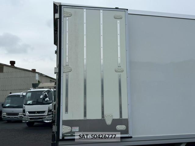 Hino RANGER 2024-11 7963449-15