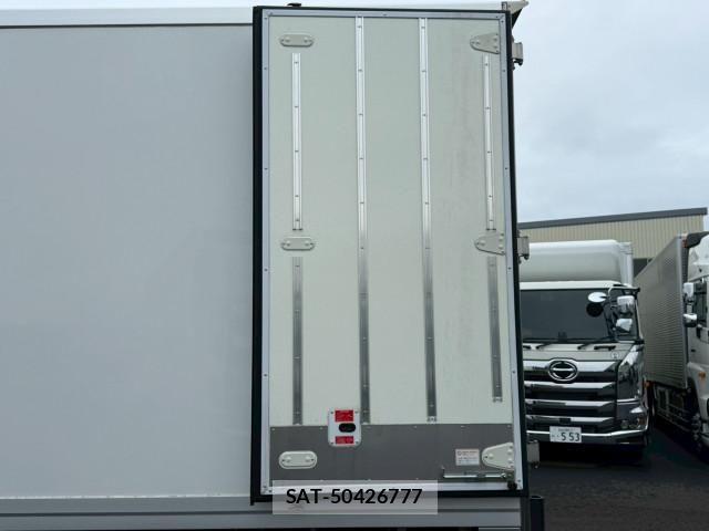 Hino RANGER 2024-11 7963449-16