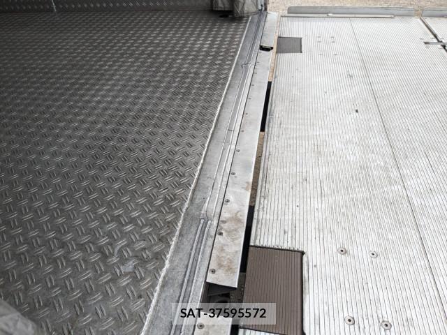 Hino RANGER 2017-05 7963490-9