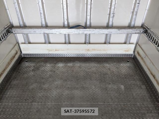 Hino RANGER 2017-05 7963490-13