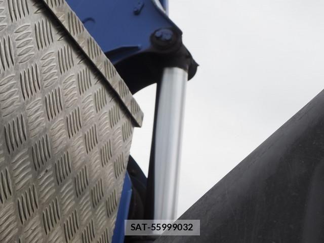 Hino RANGER 2016-04 7963484-11