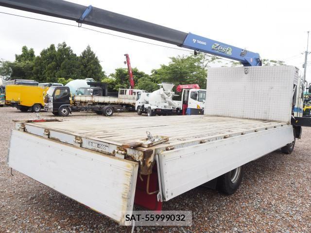 Hino RANGER 2016-04 7963484-17