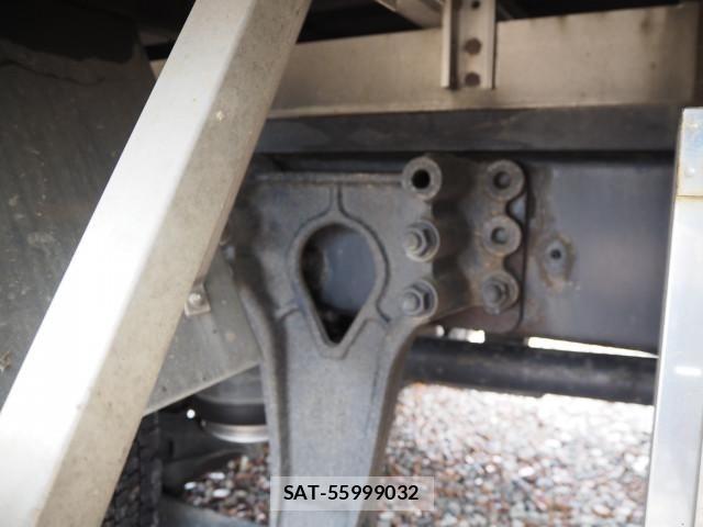 Hino RANGER 2016-04 7963484-23
