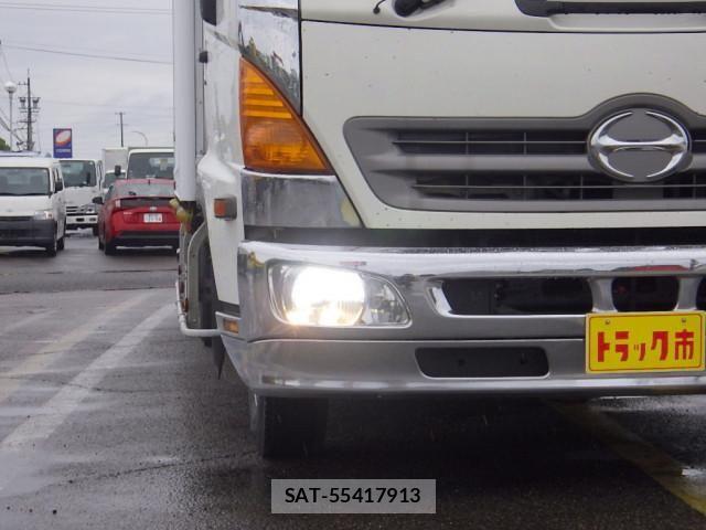 Hino RANGER 2017-03 7963509-2