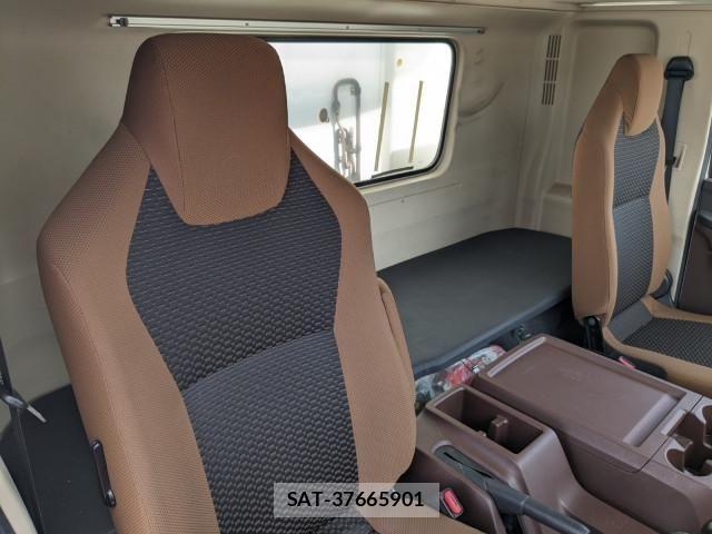 Hino RANGER 2023-02 7963463-26