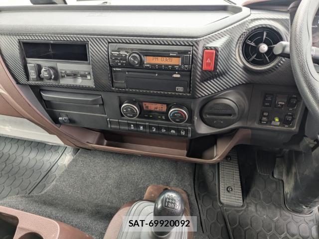 Hino RANGER 2025-04 7963436-9