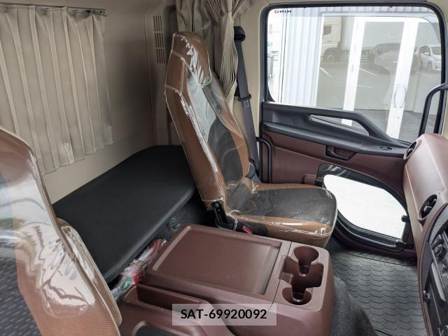 Hino RANGER 2025-04 7963436-8