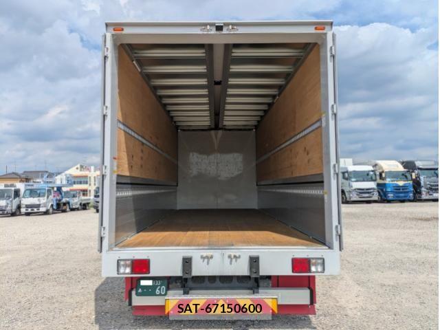 Hino RANGER 2023-09 7963457-9