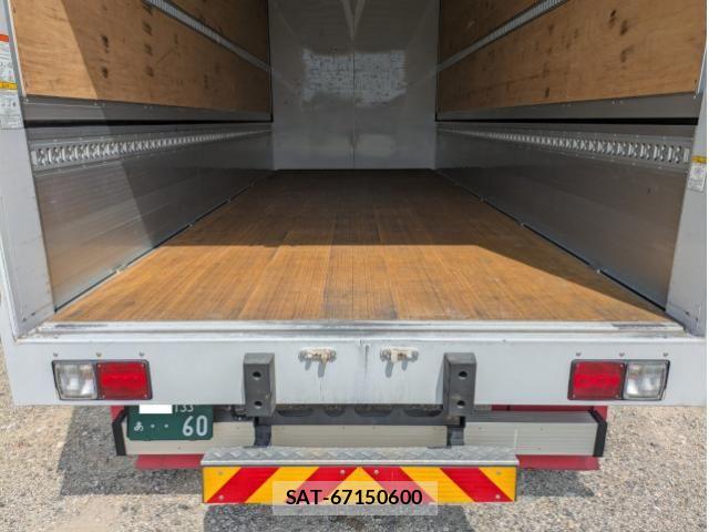 Hino RANGER 2023-09 7963457-11