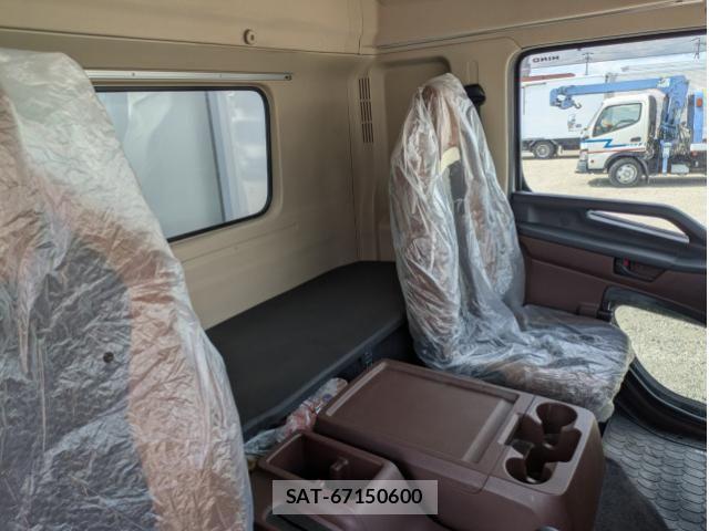 Hino RANGER 2023-09 7963457-24