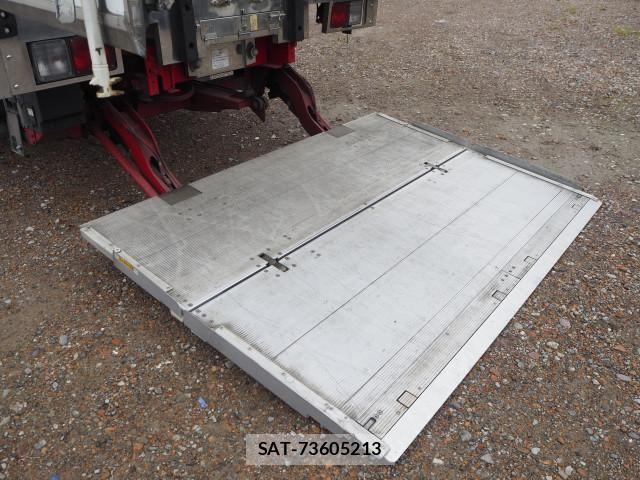 Hino RANGER 2019-03 7963476-17