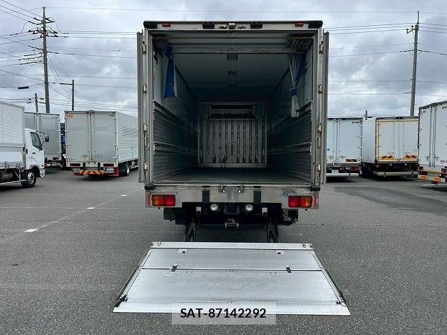 Hino RANGER 2015-11 7963482-10