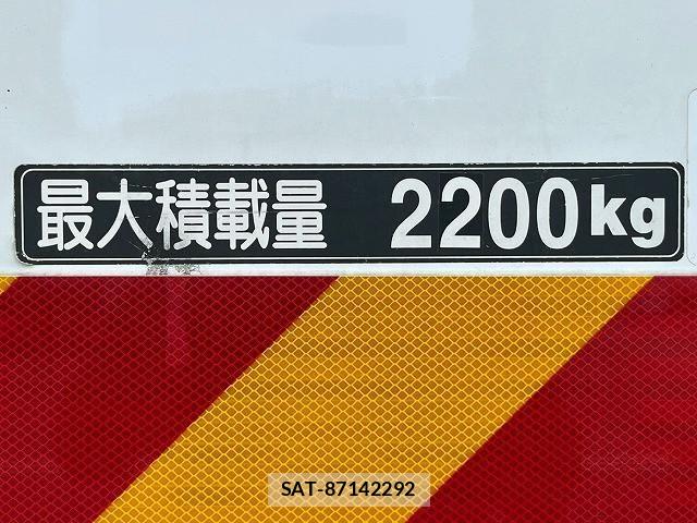 Hino RANGER 2015-11 7963482-18