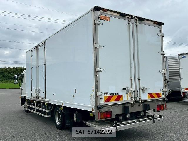 Hino RANGER 2015-11 7963482-7