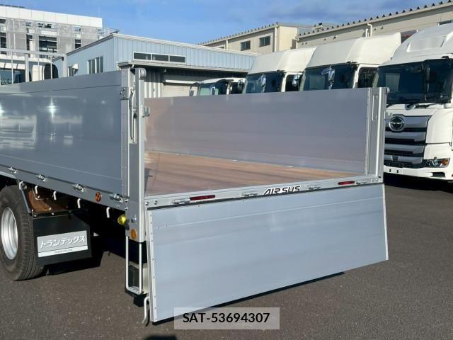 Hino RANGER 2023-04 7963464-14