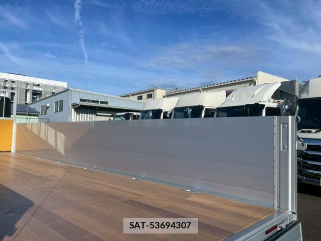 Hino RANGER 2023-04 7963464-16