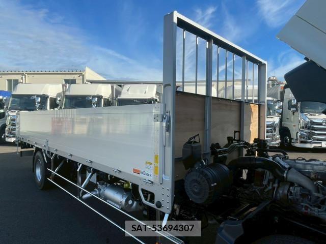 Hino RANGER 2023-04 7963464-17