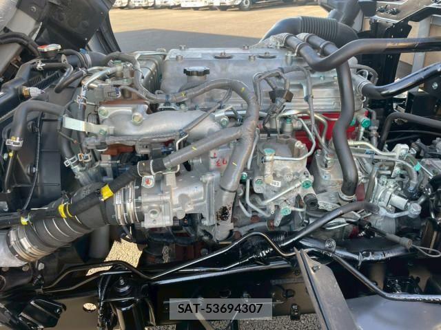 Hino RANGER 2023-04 7963464-25