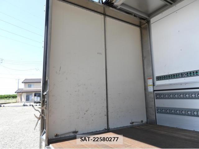 Hino RANGER 2017-10 7980794-13