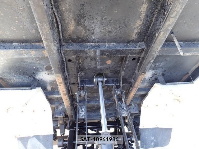 Hino RANGER 2015-09 7980791-17