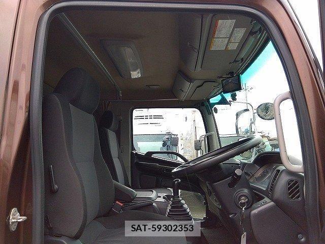Hino RANGER 2017-08 7980792-9