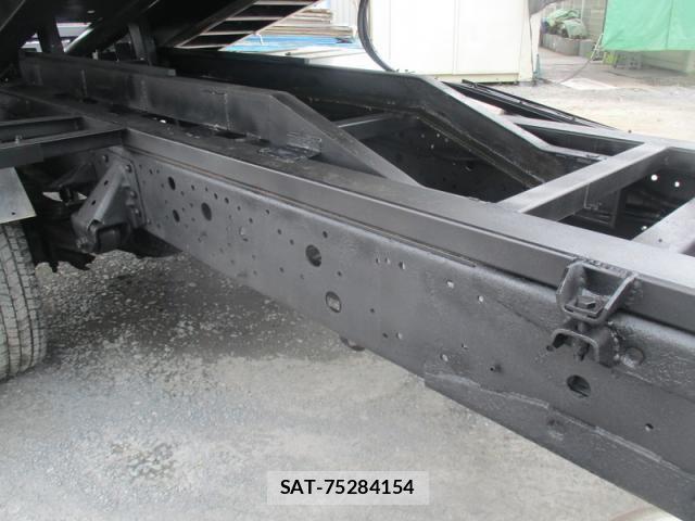 Hino RANGER 2005-08 7980786-15