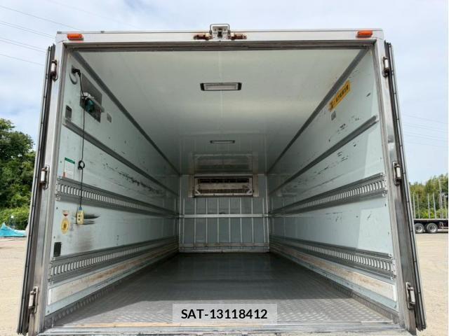 Hino RANGER 2015-10 7980789-9