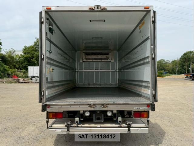 Hino RANGER 2015-10 7980789-10