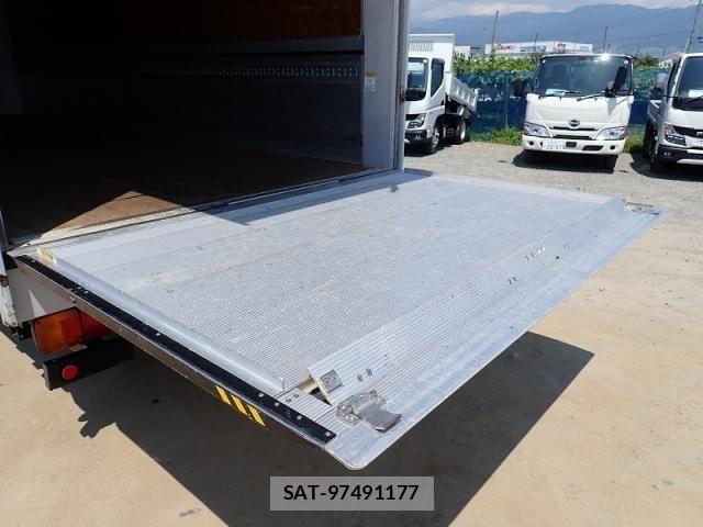 Hino RANGER 2018-01 7980784-12