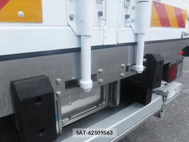 Hino RANGER 2018-12 8037863-16