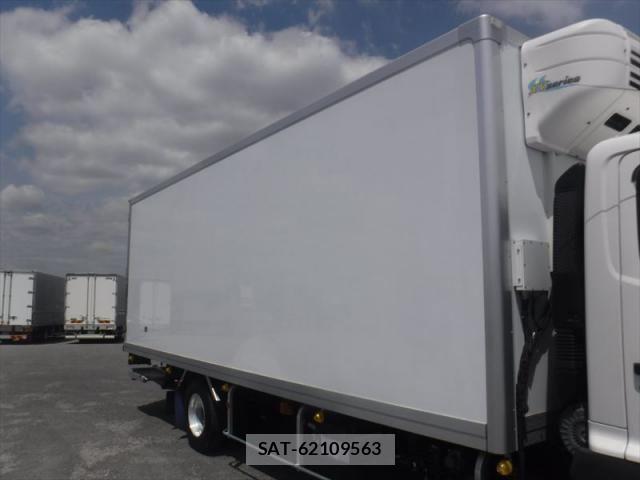 Hino RANGER 2018-12 8037863-4