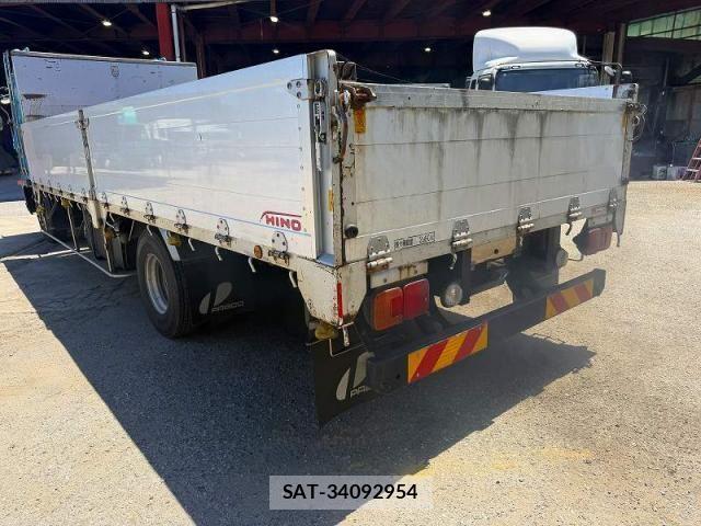 Hino RANGER 2017-02 8037866-12