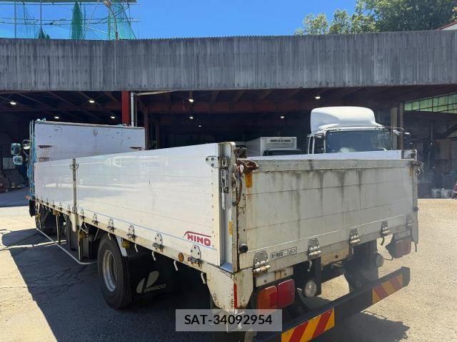 Hino RANGER 2017-02 8037866-13