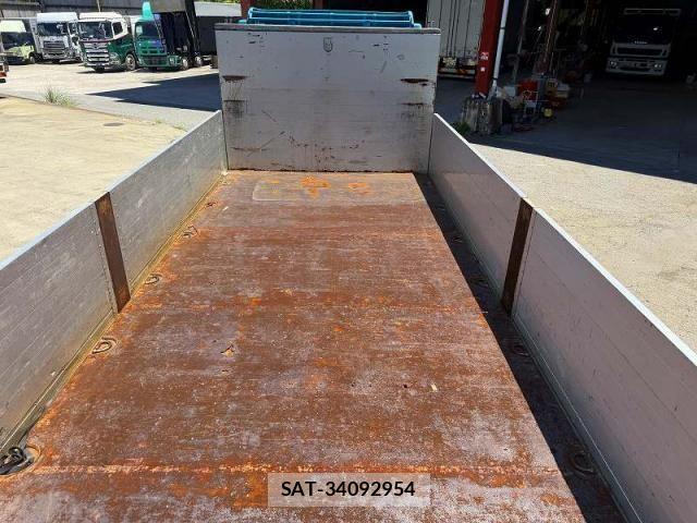 Hino RANGER 2017-02 8037866-17