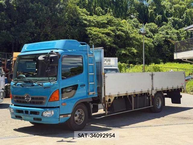 Hino RANGER 2017-02 8037866-1