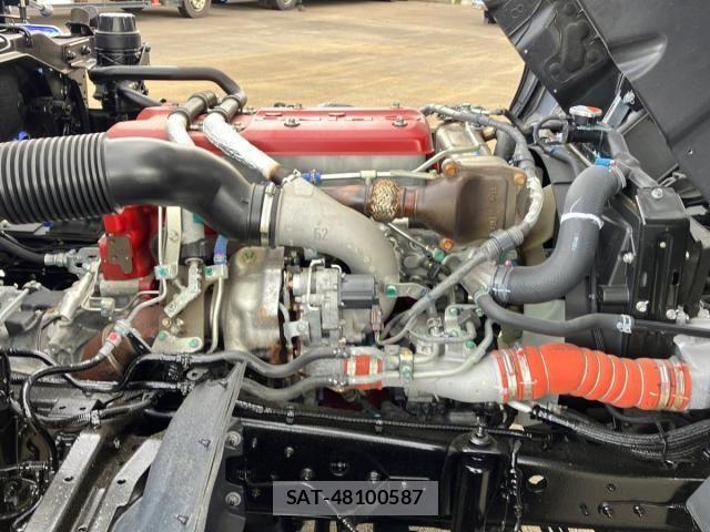 Hino RANGER 2024-10 8037860-17