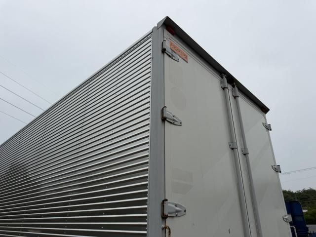 Hino RANGER 2013-06 8060617-14
