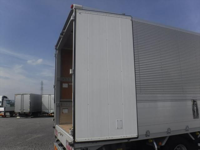 Hino RANGER 2020-10 8060613-18