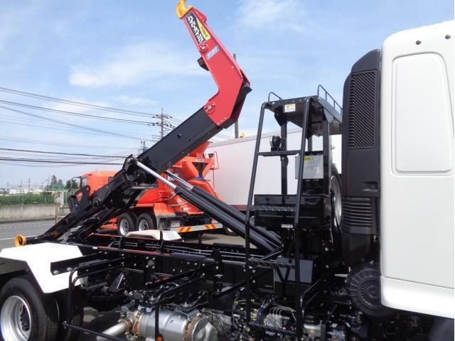 Hino RANGER 2025-10 8060612-5