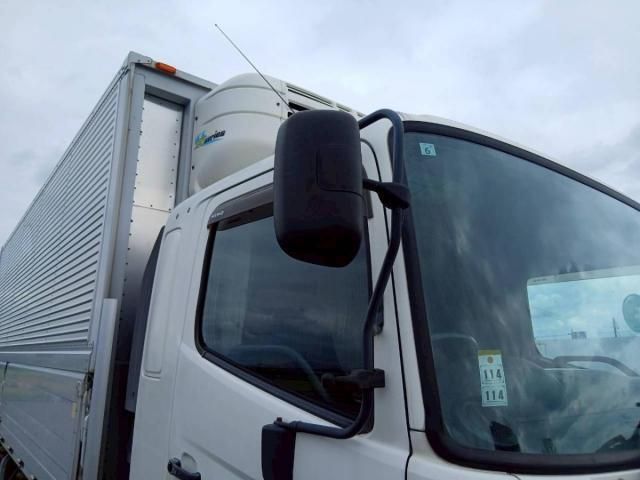 Hino RANGER 2015-08 8060616-9
