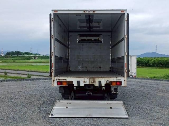 Hino RANGER 2015-08 8060616-23