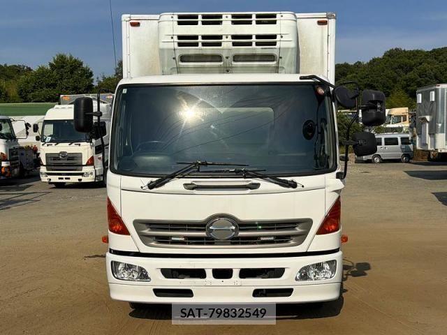 Hino RANGER 2013-10 8075294-0