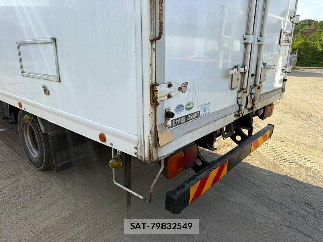 Hino RANGER 2013-10 8075294-12