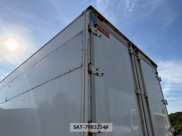 Hino RANGER 2013-10 8075294-13