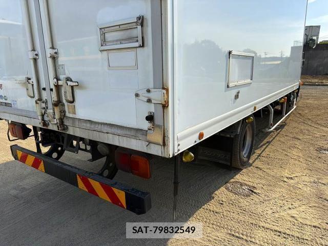 Hino RANGER 2013-10 8075294-14