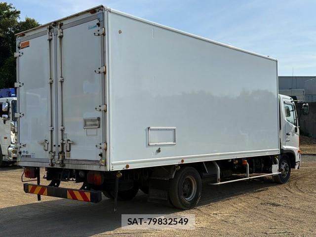 Hino RANGER 2013-10 8075294-5