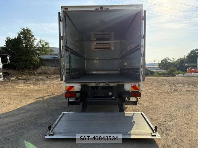 Hino RANGER 2011-10 8075292-21