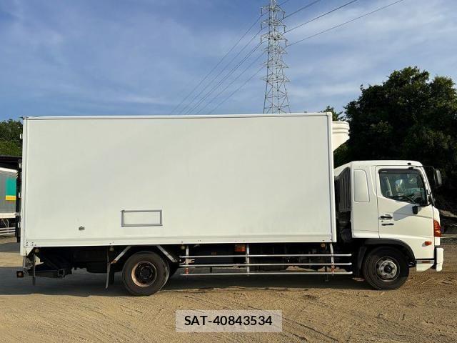 Hino RANGER 2011-10 8075292-6