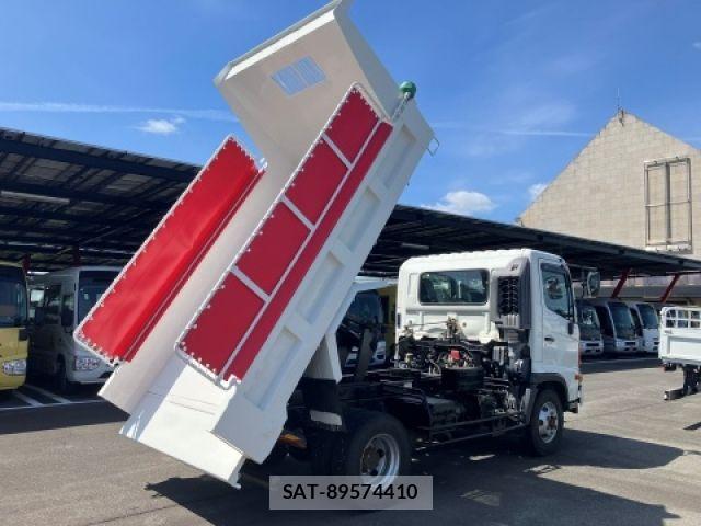Hino RANGER 2016-01 8075288-1