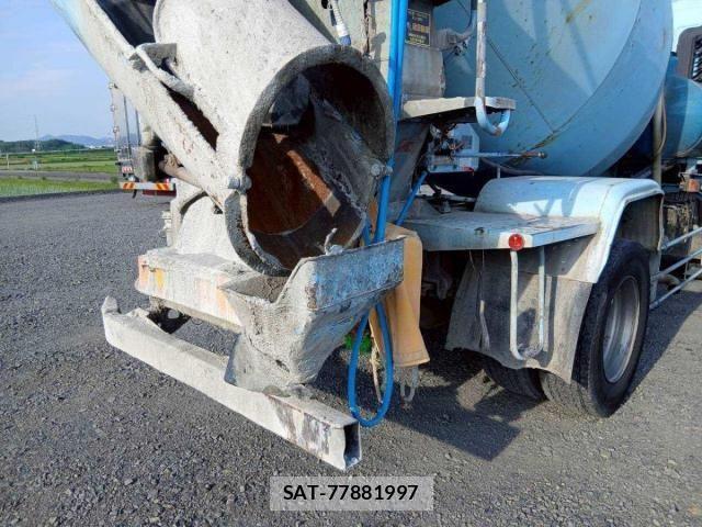 Hino RANGER 2005-03 8075291-10
